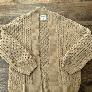 Abercrombie & Fitch Textured Knit Cardigan in Tan